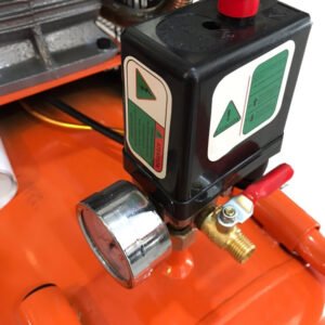 Compresor de Aire 4 Hp 200L Trifasico - Image 7